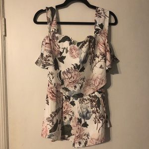 L’Atiste Flower Off Shoulder Romper